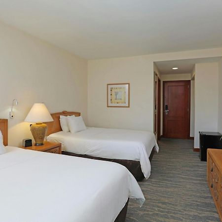 Four Points By Sheraton Santo Domingo La Caleta Екстер'єр фото