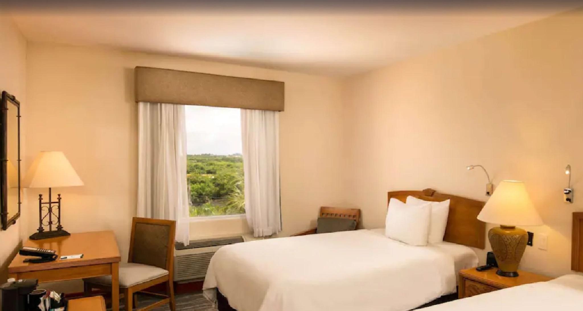 Four Points By Sheraton Santo Domingo La Caleta Екстер'єр фото
