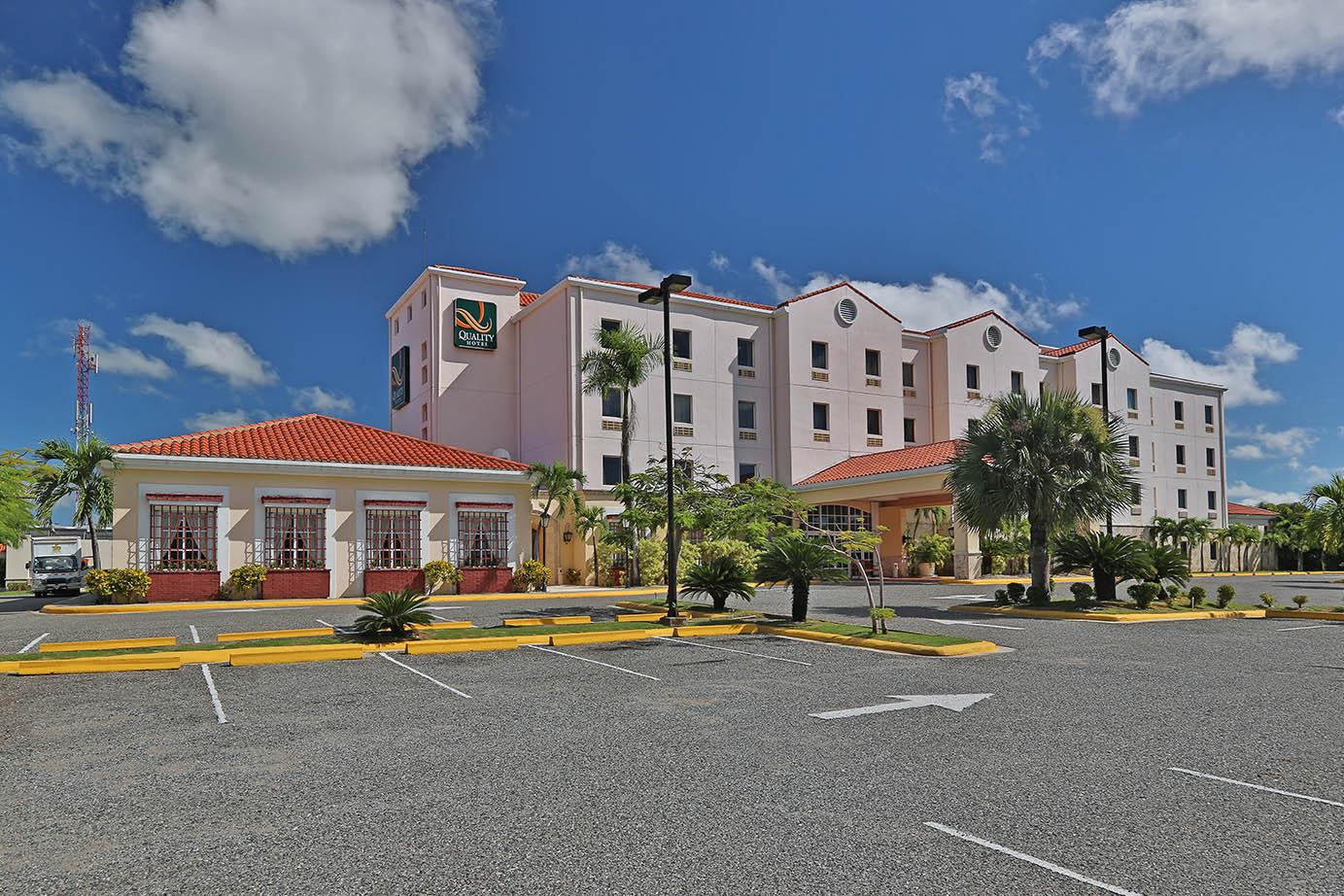 Four Points By Sheraton Santo Domingo La Caleta Екстер'єр фото