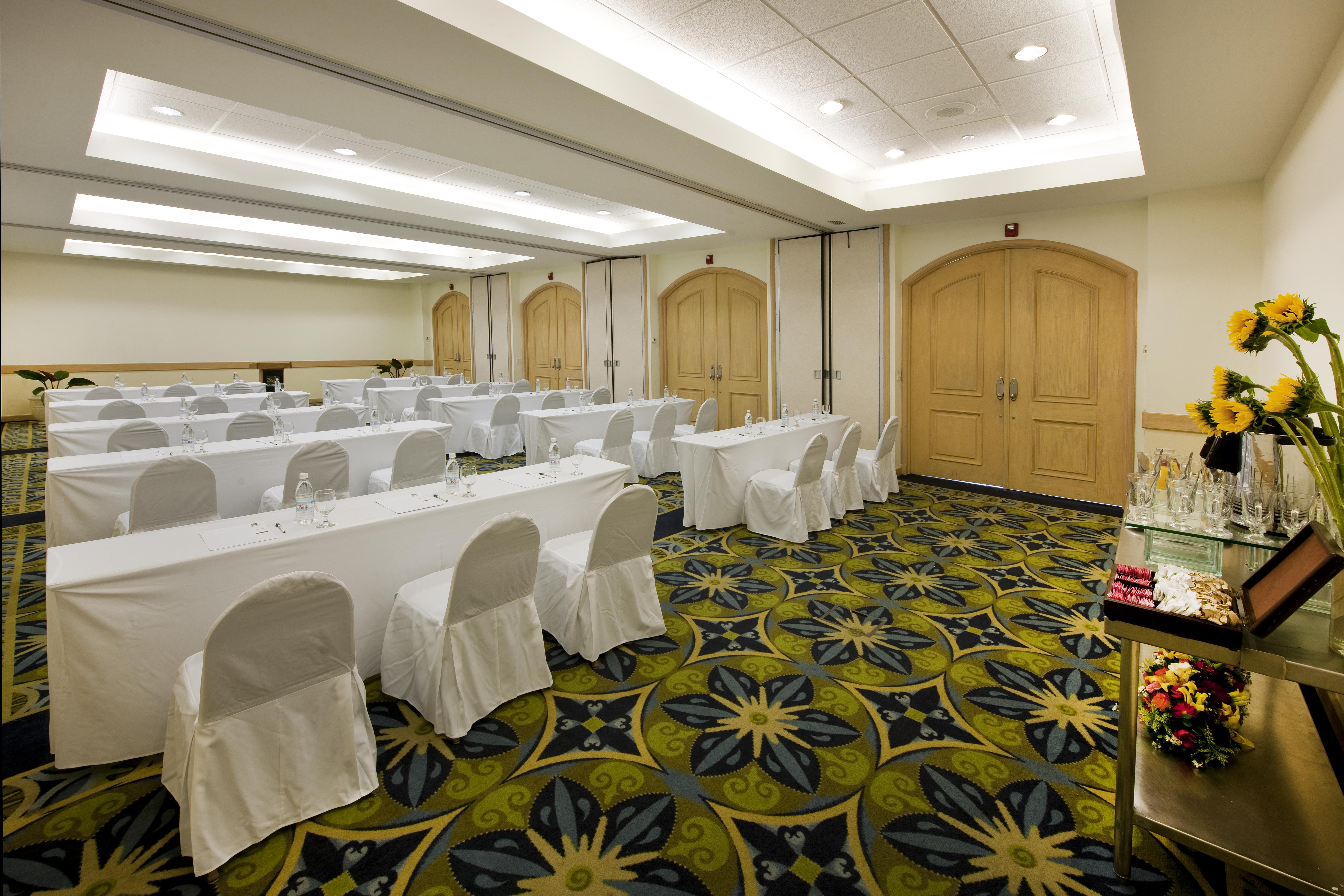 Four Points By Sheraton Santo Domingo La Caleta Екстер'єр фото