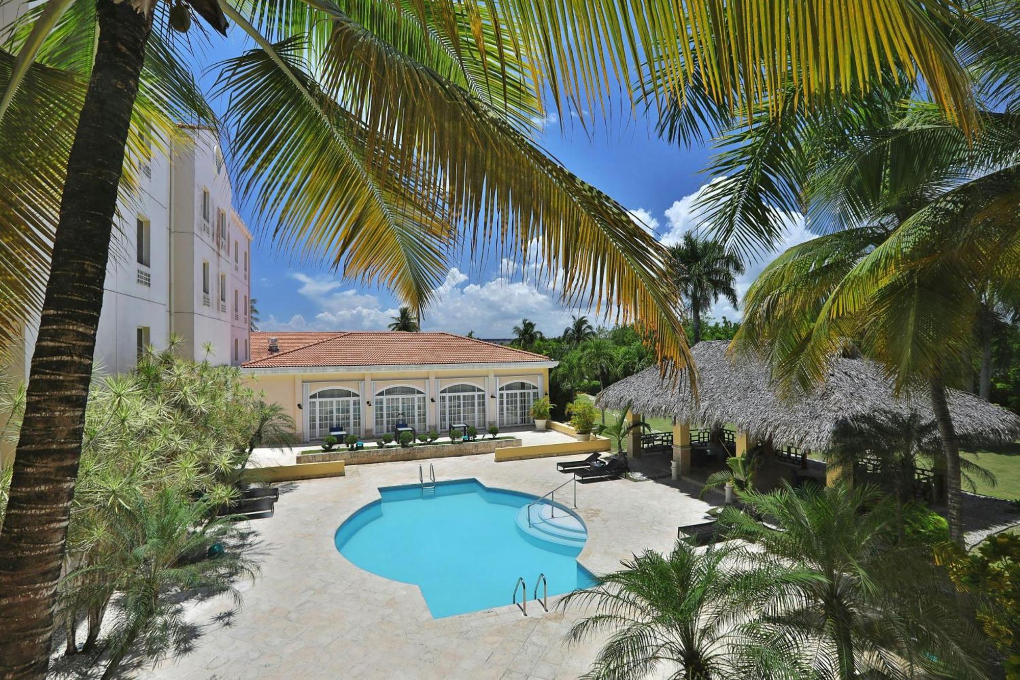 Four Points By Sheraton Santo Domingo La Caleta Екстер'єр фото