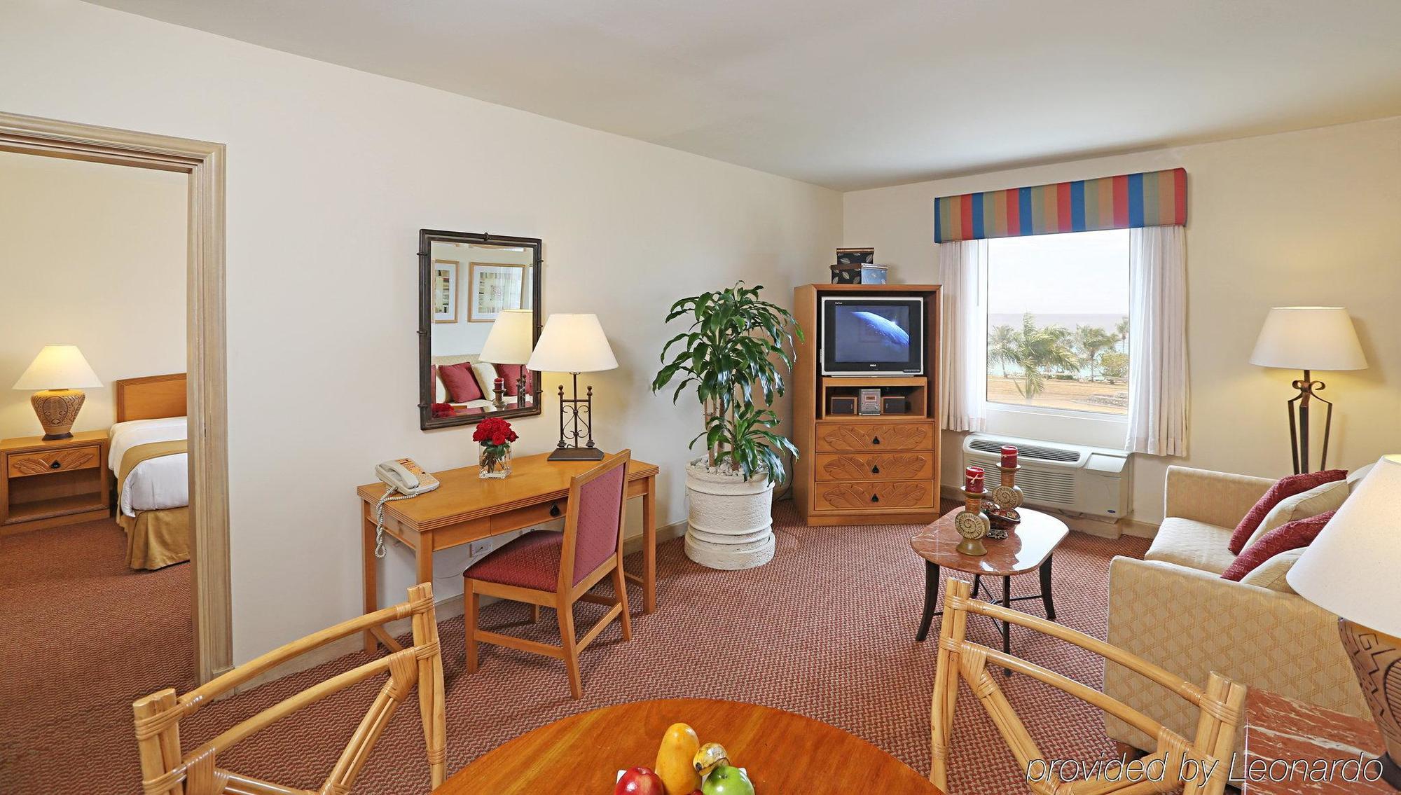 Four Points By Sheraton Santo Domingo La Caleta Екстер'єр фото